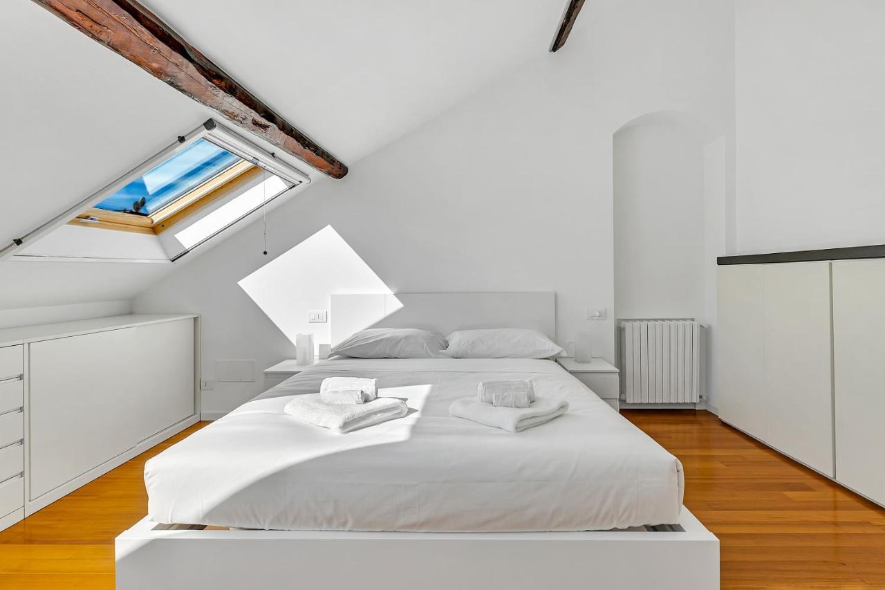 Cosmopolitan Apartment Милано Екстериор снимка