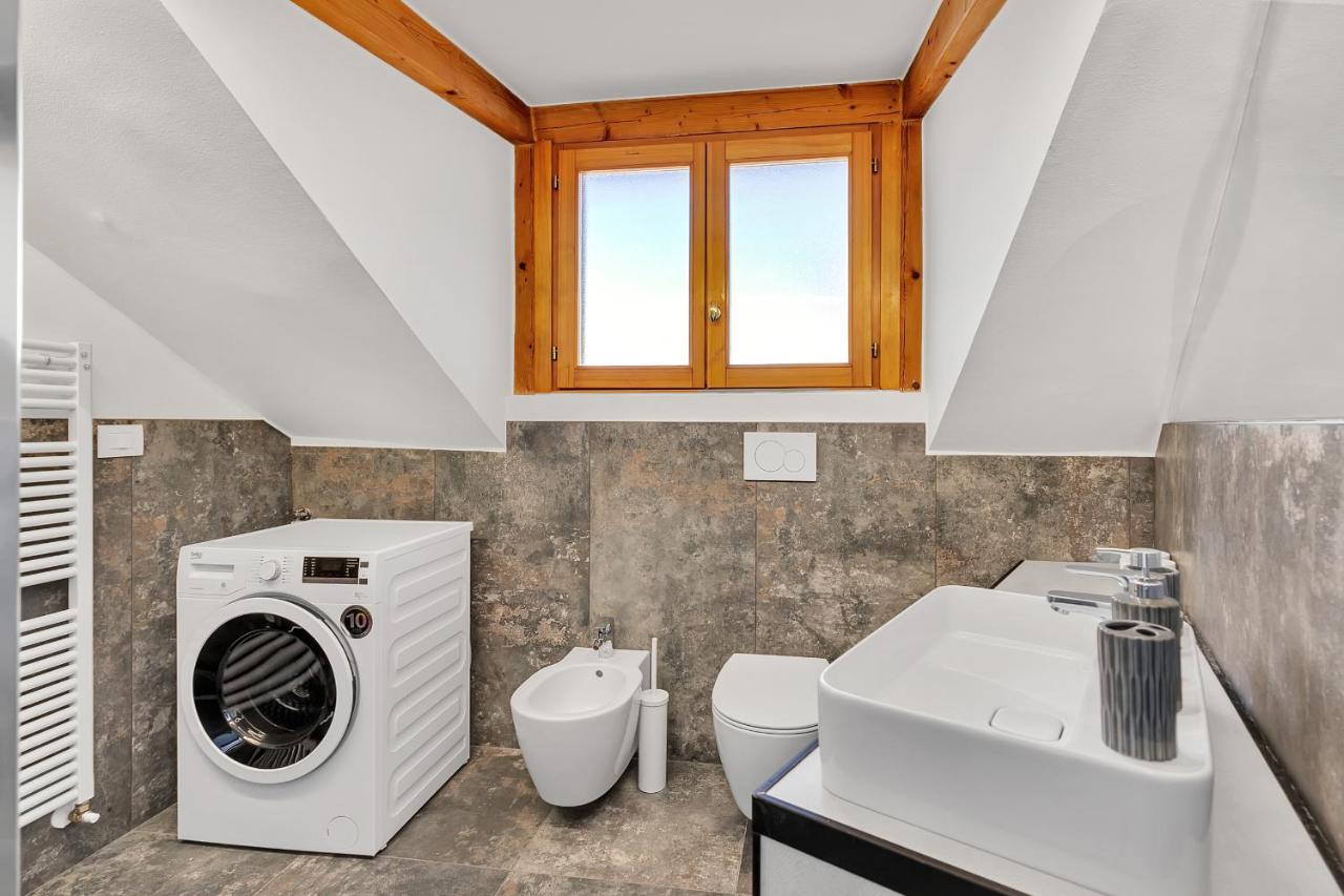 Cosmopolitan Apartment Милано Екстериор снимка